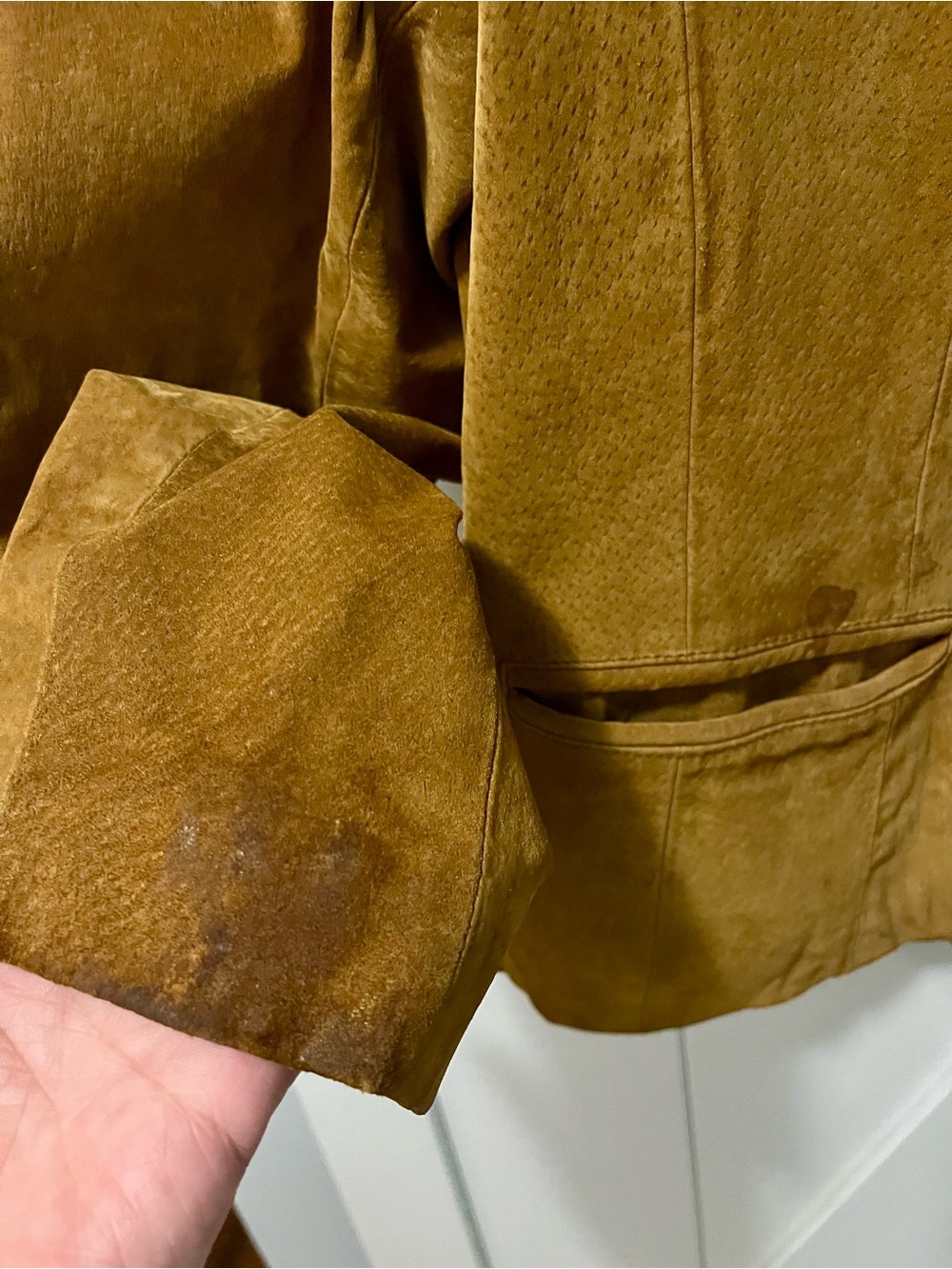 Gorgeous real leather Kathy Ireland Suede Button-Front Jacket in Warm Brown - Picture 7 of 7